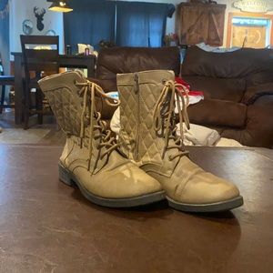 Anna Size 8.5 Womens